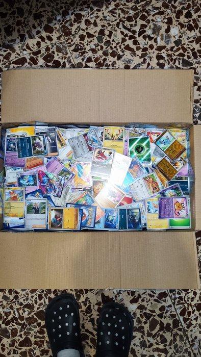 Pokémon Box - Alakazam, Blastoise, Celebi, Charizard,, Hobby en Vrije tijd, Verzamelkaartspellen | Pokémon