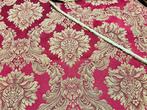 Tissu damassé exclusif rouge rubis : un chef-dœuvre, Antiek en Kunst, Antiek | Tapijten, Tafelkleden en Textiel