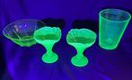 Schaal (4) - Glas - Uranium glas, Antiek en Kunst, Antiek | Glaswerk en Kristal