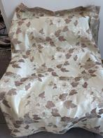 Zijde tuin: opgeheven bloeiwijzen voor interieurontwerpen, Antiek en Kunst