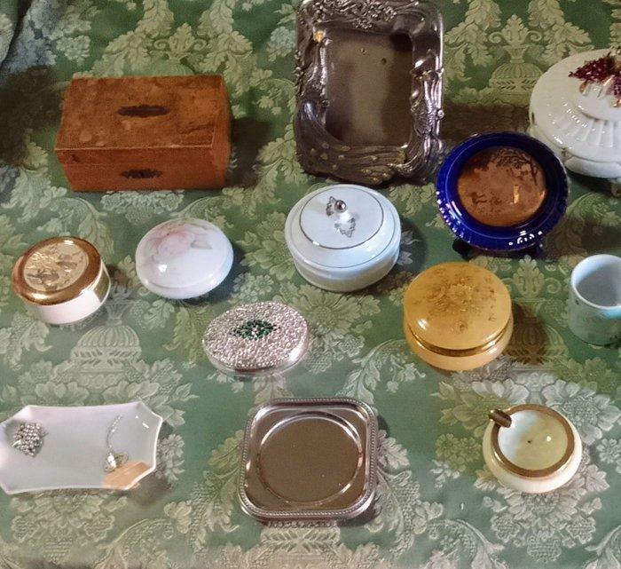 Themacollectie - Sieradendoosje van 24kt goud, fotolijstje,, Antiquités & Art, Curiosités & Brocante