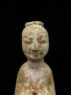 Oud Chinees, Tang-dynastie Terracotta Figurine/Offerant -, Antiek en Kunst