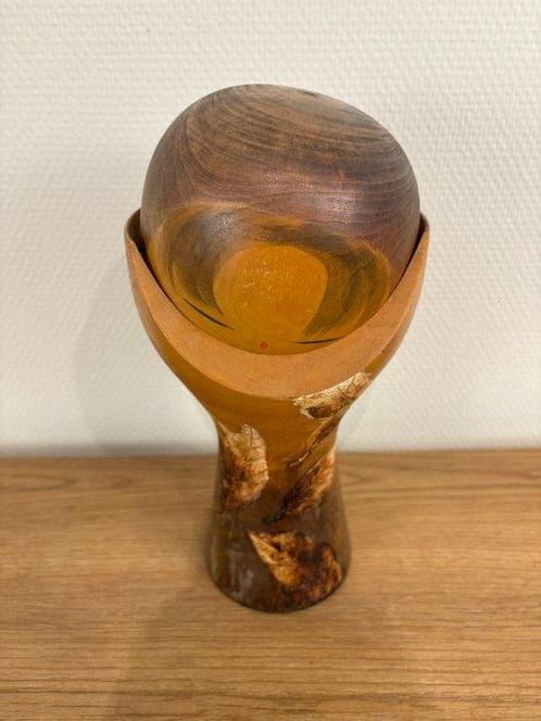 Un kokeshi du célèbre Masao Watanabe (1917-2007) - Japon -, Antiek en Kunst, Kunst | Designobjecten