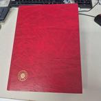 Monde 1900/2000 - Monde, 5 albums de timbres et 1 classeur