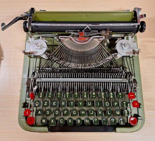 Antares Parva - Machine à écrire - 1950-1960, Antiek en Kunst, Kunst | Designobjecten