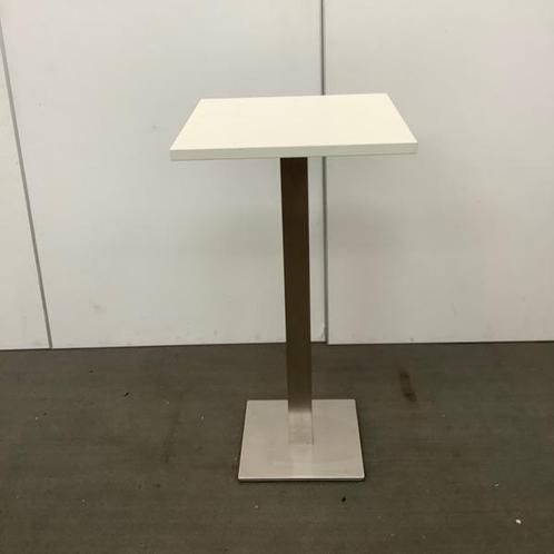 Sta-tafel op metalen poot, Hoogte 113 cm, Wit - RVS, Huis en Inrichting, Tafelonderdelen, Gebruikt