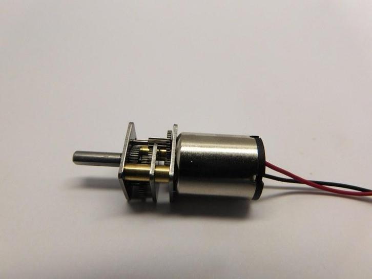 micromotor 1215R-70 = 200 rpm, Hobby & Loisirs créatifs, Trains miniatures | HO, Envoi