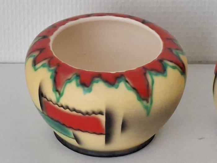 BIHL - Vaas (2) - Aardewerk - Art Deco vaasjes, Antiek en Kunst, Kunst | Designobjecten