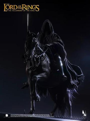 Lord of the Rings Action Figure 1/6 Ringwraith Deluxe 38 cm disponible aux enchères