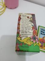 Maria Robbins, Diane Dawson - Six in a box - 1976