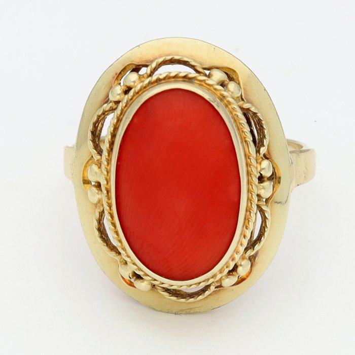 Ring - 14 karaat Geel goud - Bloedkoraal, Handtassen en Accessoires, Ringen