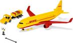 Siku DHL Cargo vliegtuig met accessoires. (Binnenspeelgoed), Verzenden, Nieuw