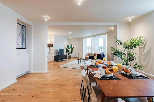 Appartement en Sint Michielswarande, Etterbeek, Immo, Appartementen en Studio's te huur