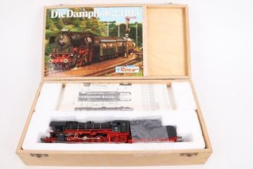 Roco H0 - 43248 - Stoomlocomotief met tender (1) - BR 23, Nieuw