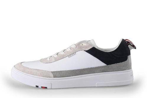 Tommy Hilfiger Sneakers in maat 42 Overig | 5% extra korting, Kleding | Heren, Schoenen, Overige kleuren, Zo goed als nieuw, Sneakers