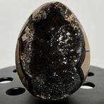 Septaria cristaux noirs sauvages Beau gros œuf de cristaux, Verzamelen