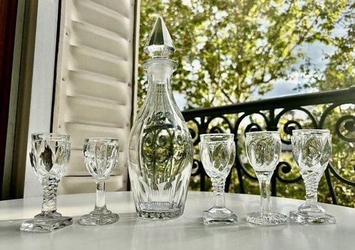 Le Creusot / Vôneche - Kist - Kristal, Antiquités & Art, Antiquités | Verre & Cristal