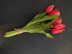 Actie tulpen real touch rood - bundel van 5 luxe siliconen, Huis en Inrichting, Woonaccessoires | Kunstplanten en Kunstbloemen