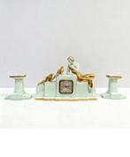 Horloge sculpture (3) - ODYV - Signed and marked by Odette