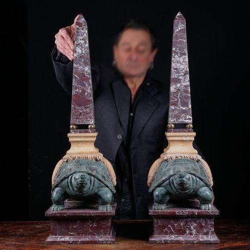 Statue, Tartarughe - Obelisk - 765 mm - Sculpture en marbre, Verzamelen, Dierenverzamelingen