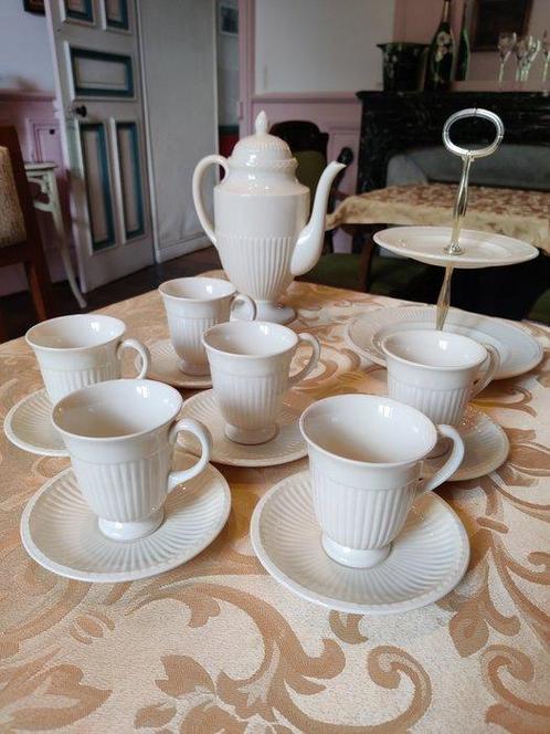 Wedgwood - John Goodwin - Koffieservies voor 6 (14) - EDME -, Antiek en Kunst, Antiek | Meubels | Tafels