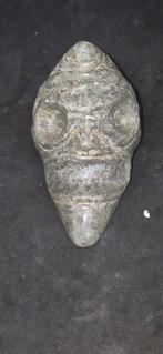 Taino-cultuur Pierre Zémi trigonolite Yukahu - 13 cm, Collections, Minéraux & Fossiles