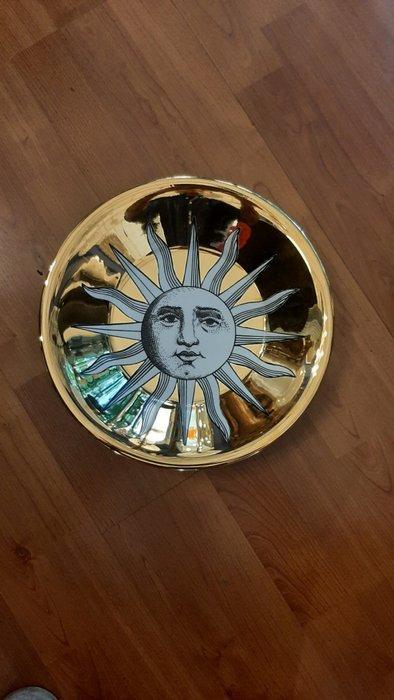 Fornasetti - Piero Fornasetti - Schotel - Aardewerk -, Antiek en Kunst, Antiek | Meubels | Stoelen en Sofa's
