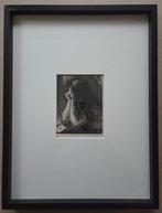 Michel Ciry (1919-2018) - Vrouw. Kaartspeelster. - Ets -