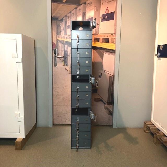 Gebruikte lockerkast Z, Maison & Meubles, Extincteurs & Coffres-forts, Envoi