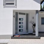 vidaXL Voordeur 110x210 cm aluminium en PVC wit, Doe-het-zelf en Bouw, Verzenden, Nieuw
