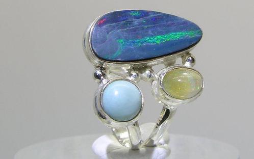 Opale Anneau - Hauteur : 23.5 mm - Largeur : 20 mm- 6.4 g -, Verzamelen, Mineralen en Fossielen