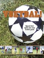 Voetbal! 9789047514534 Catherine Saunders, Boeken, Verzenden, Gelezen, Catherine Saunders