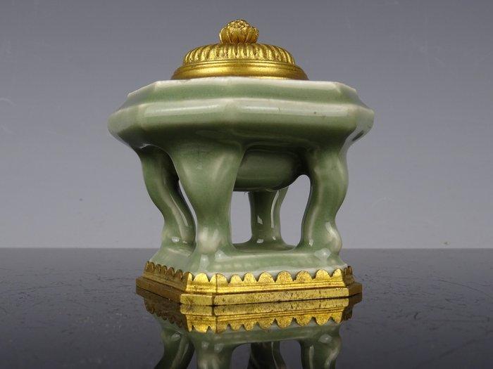 Pot - Porselein - Qianlong 1736-1795, Antiek en Kunst, Antiek | Overige Antiek