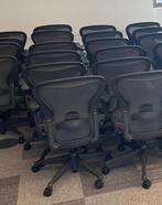 Herman Miller Aeron Remastered Bureaustoelen (Maat B), Ergonomisch, Bureaustoel, Zo goed als nieuw, Zwart