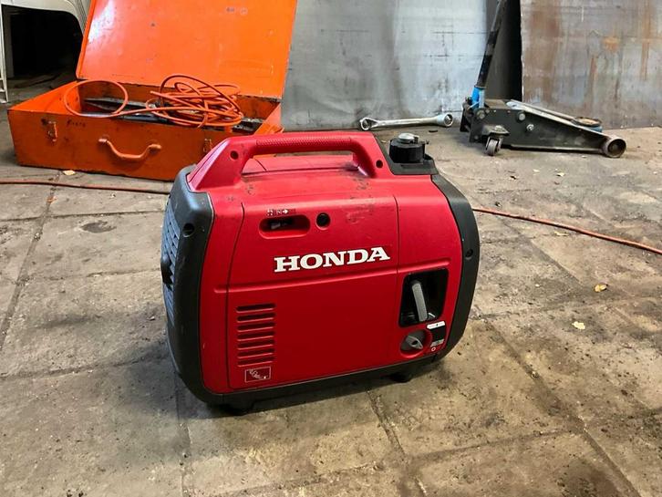 Online veiling - 2022 Honda EU22i stroomgroep, Zakelijke goederen, Machines en Bouw | Aggregaten, Ophalen