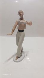 Wallendorf - Figure - ODALISCA - Porcelaine