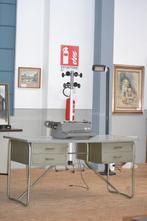 Bureau - Acier, Métal, Antiek en Kunst