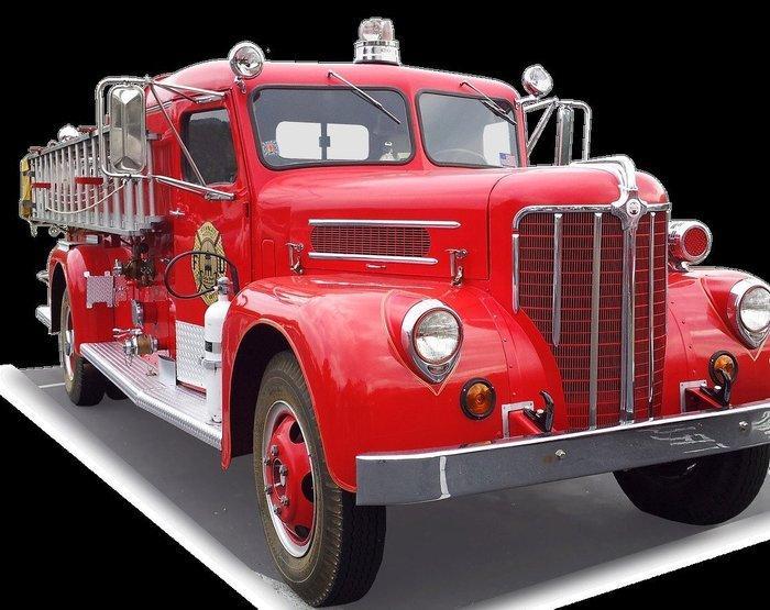 Goki - Speelgoed Goki Classic Ride-On Fire Engine: Fire, Antiquités & Art, Antiquités | Jouets