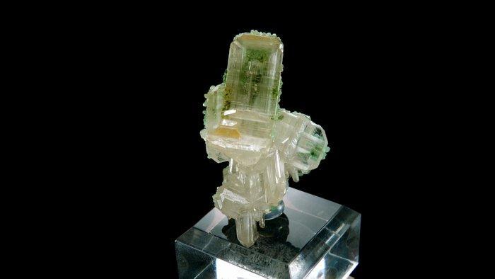 Cerussiet (met twinning) met Smithsoniet - Tsumeb-mijn,, Collections, Minéraux & Fossiles