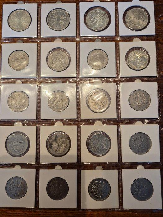 Duitsland. Lot of 20 coins, incl. silver: 5, 10 Deutsche, Postzegels en Munten, Munten | Europa | Niet-Euromunten