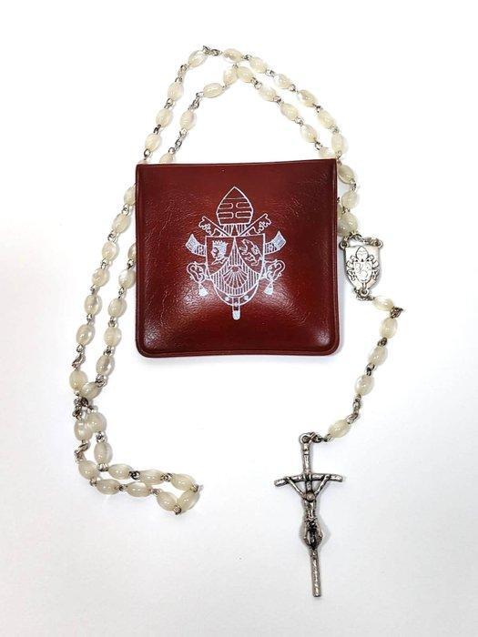 Rozenkrans - Zilveren rozenkrans van Paus Benedictus XVI,, Antiek en Kunst, Antiek | Boeken en Manuscripten