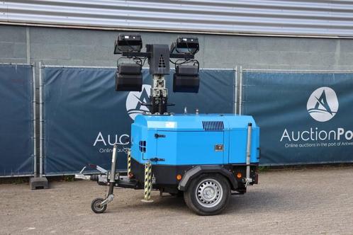 Veiling: Lichtmast Towerlight VB-9 Diesel 2014, Doe-het-zelf en Bouw, Bouwverlichting, Ophalen