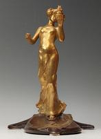 Charles Korschann (1872-1943) - sculptuur, Torch Lady - 28
