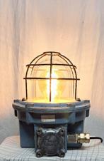 VICTOR - Lampadaire - N° 38L/A - Aluminium, Métal, Verre -