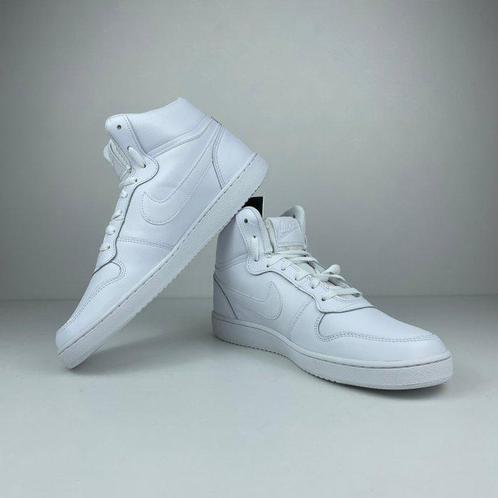 Nike - Sneakers - Maat: Shoes / EU 44.5, Kleding | Heren, Schoenen