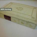 Bekentenissen van een koningin 9789026978296 Holt, Boeken, Verzenden, Gelezen, Holt
