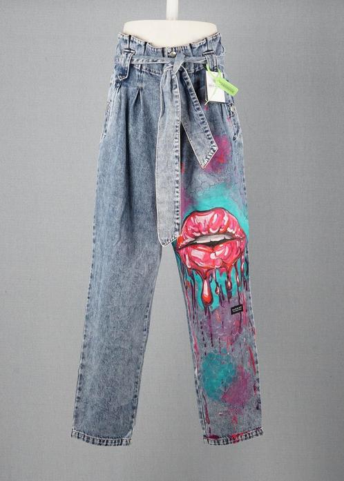 Upcycled High Waist Lips Jeans by MARRART, Kleding | Heren, Spijkerbroeken en Jeans, Ophalen of Verzenden