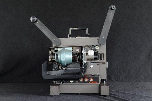 EIKI EX-2000N (Free shipping!) Projecteur de film, Verzamelen, Foto-apparatuur en Filmapparatuur