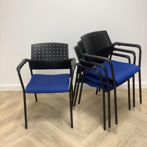 Tweedehands Complete set van 4 stuks vergaderstoelen, blauw, Huis en Inrichting, Stoelen, Zwart, Gebruikt