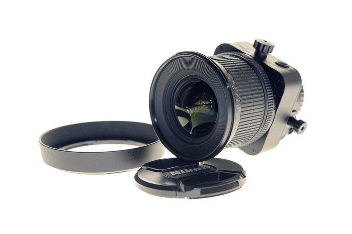 Nikon PC-E NIKKOR 24mm f/3.5D ED + panoramic head, Audio, Tv en Foto, Fotocamera's Analoog